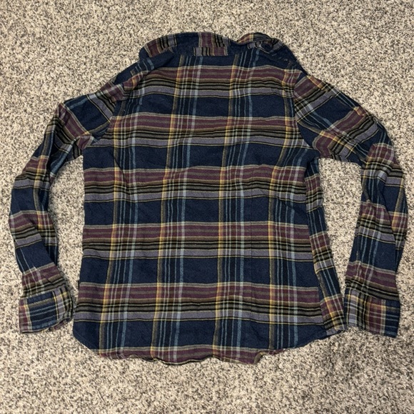 Patagonia Flannel - Picture 2 of 2